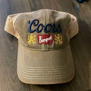Coor Banquet Beer hat